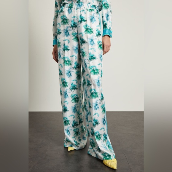 NWT Max Mara 100 % Silk Blouse & Matching Pants Set Size: M US4/6 Spring/Summer - Picture 7 of 17